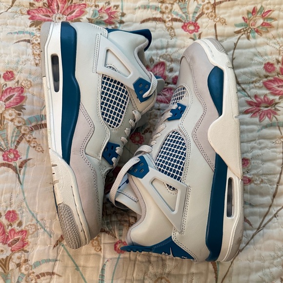 Nike Air Jordan Military Blue retro 4 in women’s 5.5/mens 7 - Picture 1 of 5